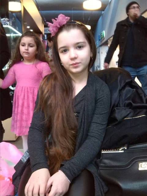 Scoala-de-Modelling-si-Bune-Maniere-Ellite-Models-Arlechin-Botosani.jpg-18