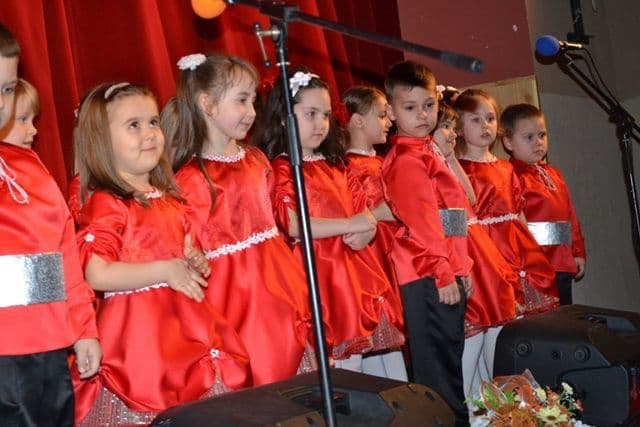 Flori pentru mama 2015_16