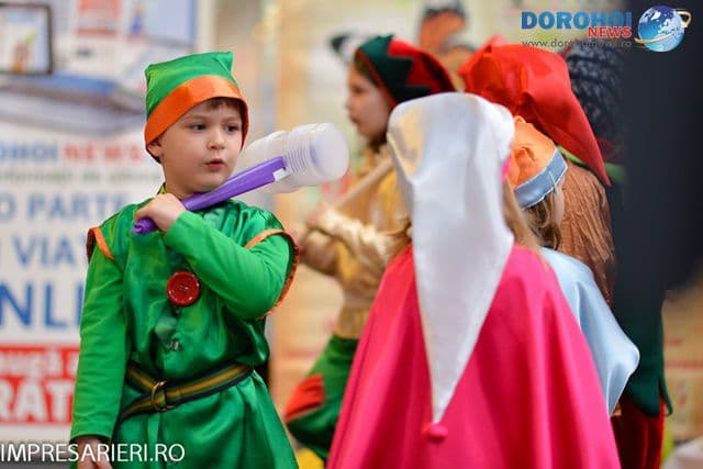 Gala Vedetelor de Martisor - Clubul ARLECHIN - Botosani Shopping Center FOTO - 2015 (64 of 359)