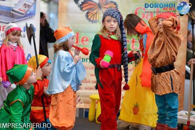 Gala Vedetelor de Martisor - Clubul ARLECHIN - Botosani Shopping Center FOTO - 2015 (97 of 359)