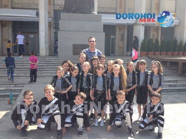 Formatia de dansuri SUNSHINE Dorohoi_01