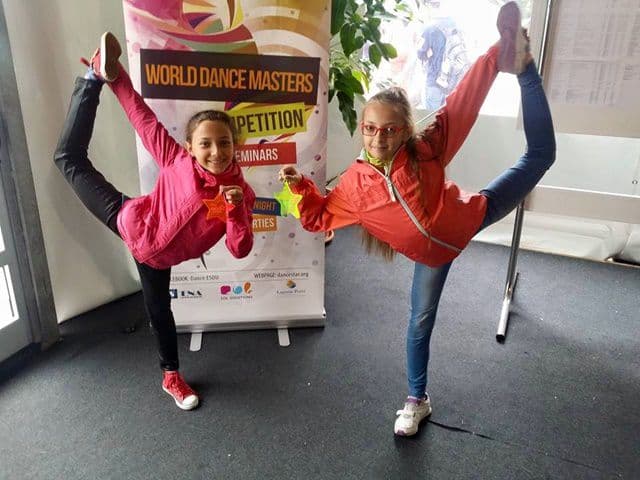 Miruna Aluncarite si Alexandra Ducan_Gym Power - Spider_10