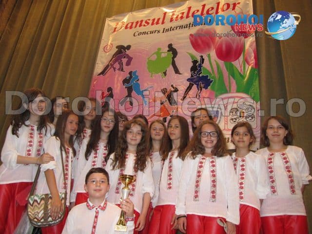 Formatia de dans modern Thunder-Dorohoi05