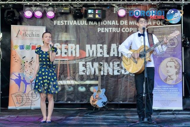 Festivalul National de Muzica Folk02