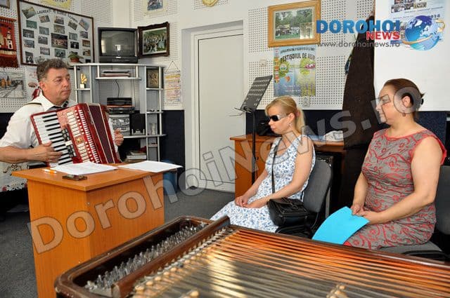 membri Asociatiei IHTIS09