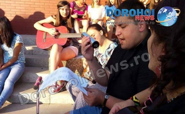 Dorohoi parcul Cholet muzica folk01