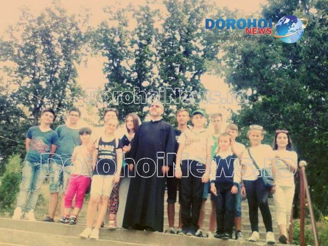 Enoriasi_preot Mihai Zugravu_02
