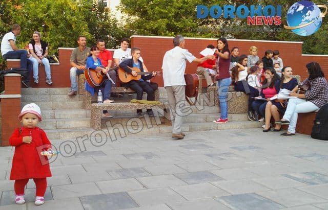 Seara de folk Parcul Cholet Dorohoi 03