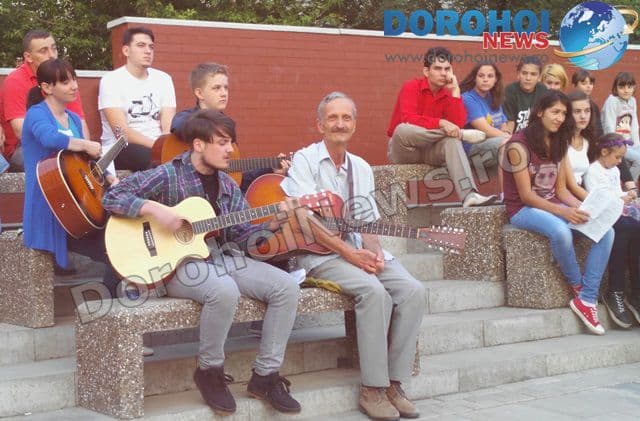 Seara de folk Parcul Cholet Dorohoi 04