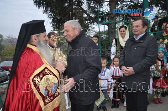 Slujba de re-sfintire Biserica Trestiana, Dorohoi_16