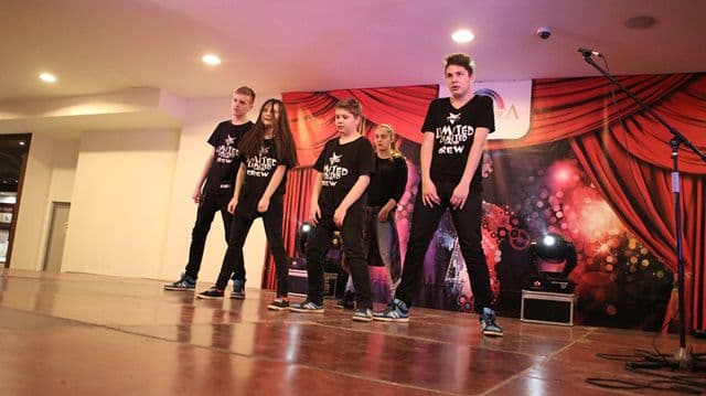 Uvertura Mall - Festivalul Cantecelor_10