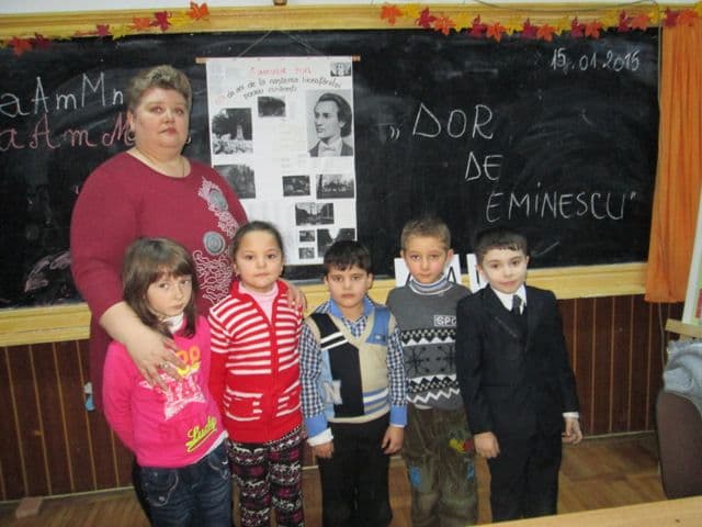 coala Gimnazială Dimitrie Pompeiu Broscăuţi (4)
