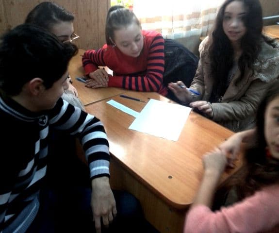 coala Gimnazială Dimitrie Pompeiu Broscăuţi (14)