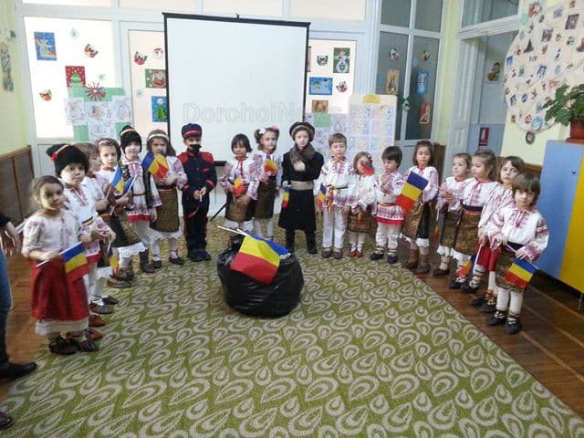 Ziua Unirii sarbatorita la Grădinita nr.6 Dorohoi _02