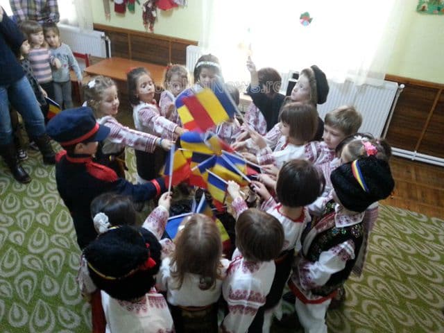 Ziua Unirii sarbatorita la Grădinita nr.6 Dorohoi _05