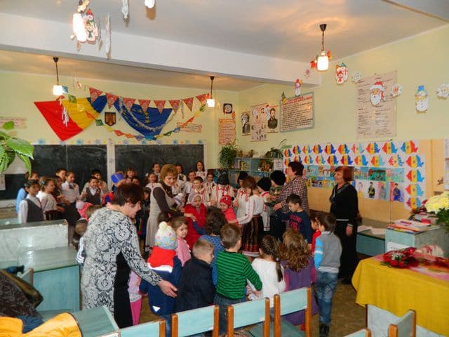 Scoala Gimnaziala Al. I. Cuza Dorohoi06
