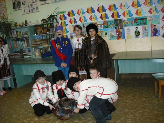Scoala Gimnaziala Al. I. Cuza Dorohoi15