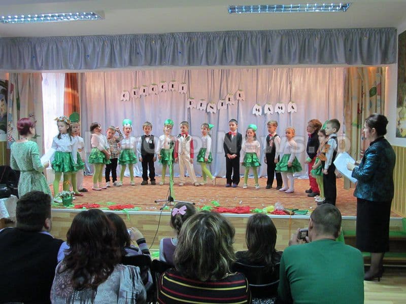 Gradinita Nr. 9 Dorohoi - Ganduri pentru MAMA_04