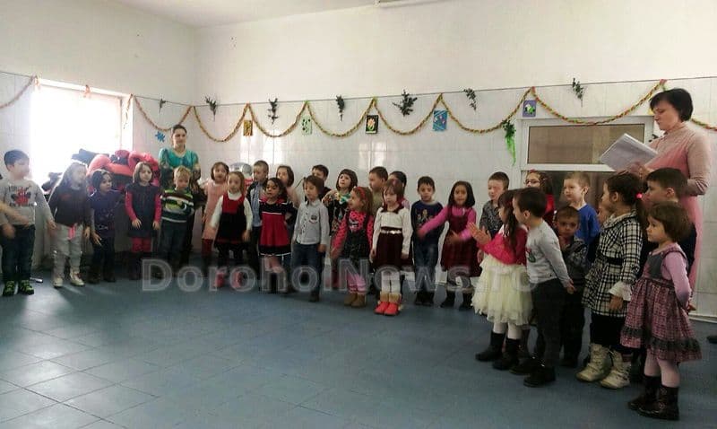 Gradinita Nr. 6 Dorohoi - Multumesc iubita mama_02