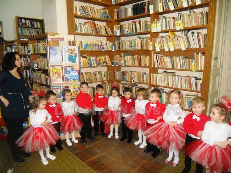 Gradinita cu P.P. nr. 6 Dorohoi - Un cântec, o floare pentru fiecare_02