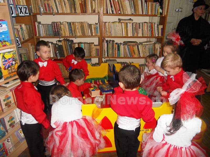 Gradinita cu P.P. nr. 6 Dorohoi - Un cântec, o floare pentru fiecare_05