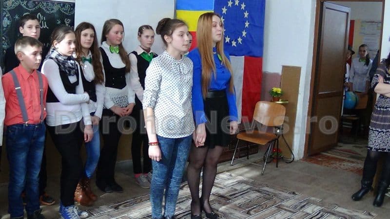Scoala Gimnaziala Nr.1 Vaculesti - 150 de ani de la infiintare_08