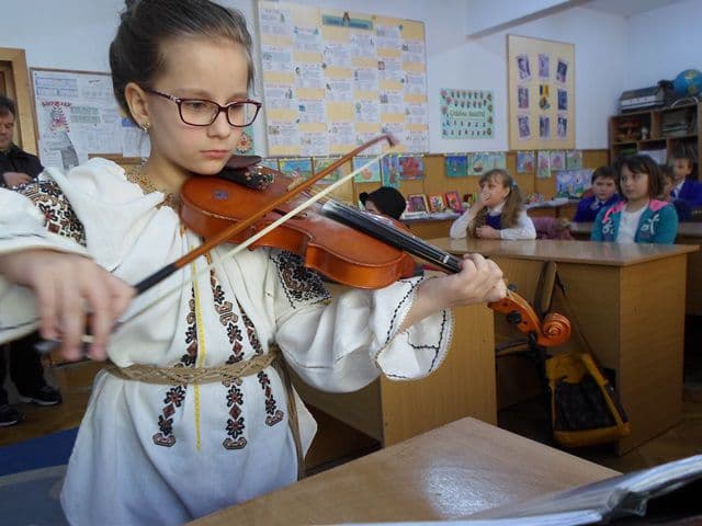 Activitate la Scoala MK Dorohoi_14