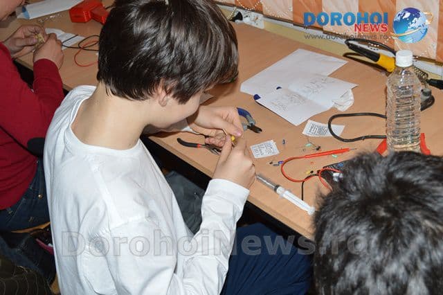 Concursul de robotica Stil Electronic_06
