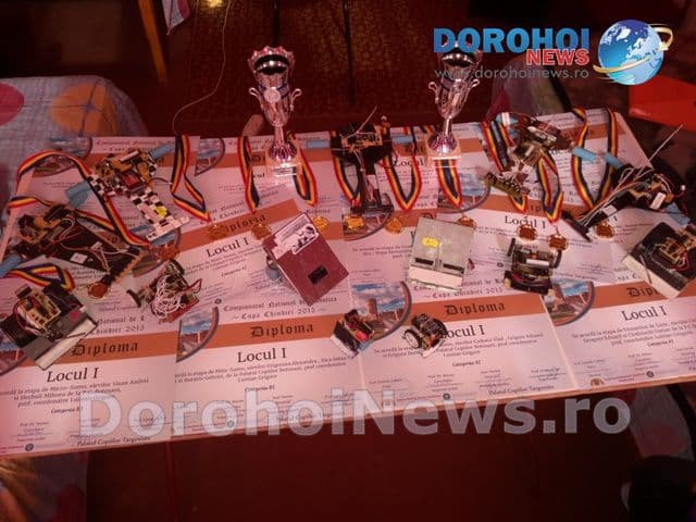 Echipa de robotica Palatul Copiilor Botosani  (8)