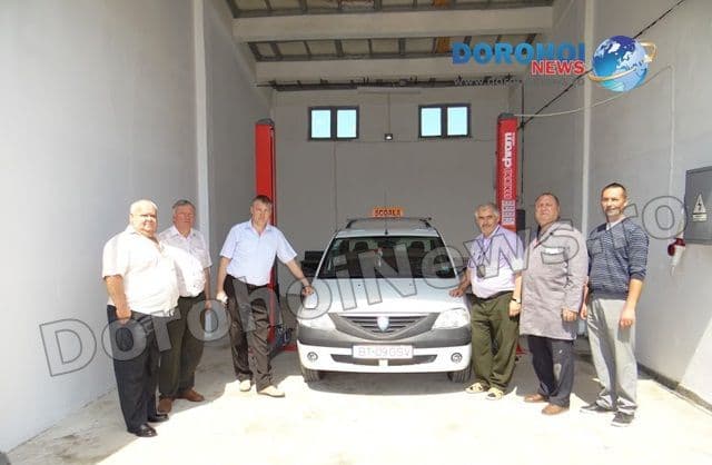 Echipament profesional la Liceul Al Vlahuta Sendriceni 02