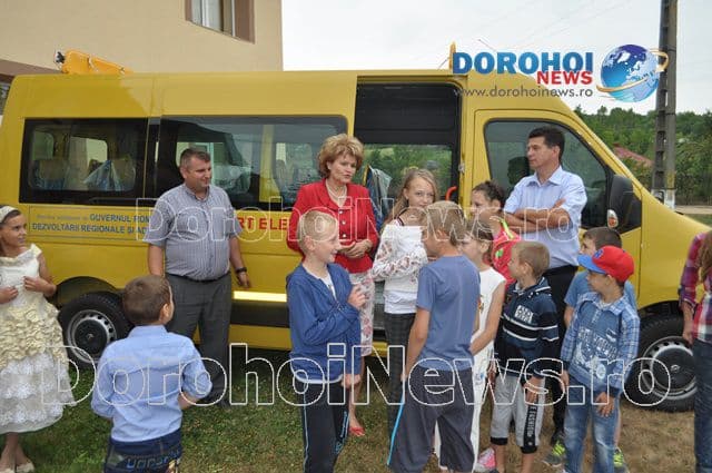 Mihaela Hunca_microbuze scolare_009