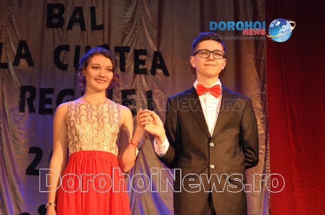 Balul Bobocilor Regina Maria 2015_08