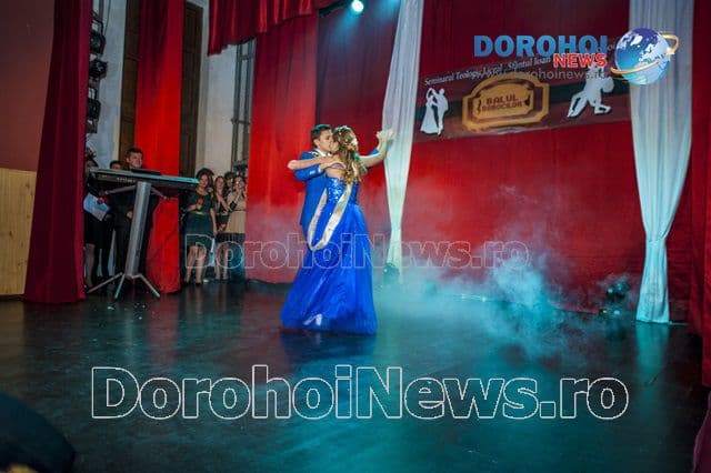 Balul Bobocilor Seminar Dorohoi_04