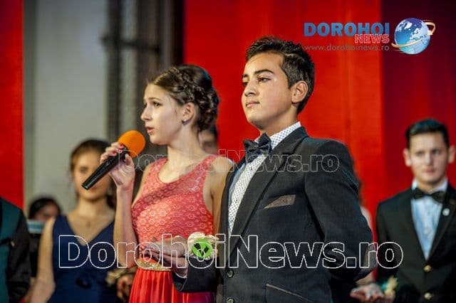 Balul Bobocilor Seminar Dorohoi_10