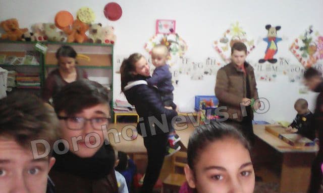 toti suntem egali 04