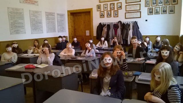 Suntem Egali la Ghica 13