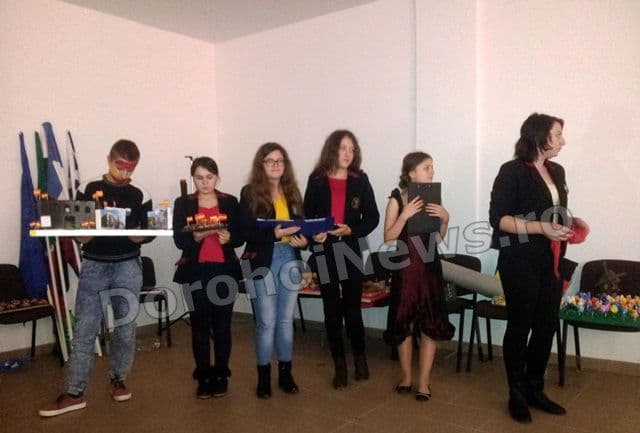 activitate Liceul Regina Maria 11