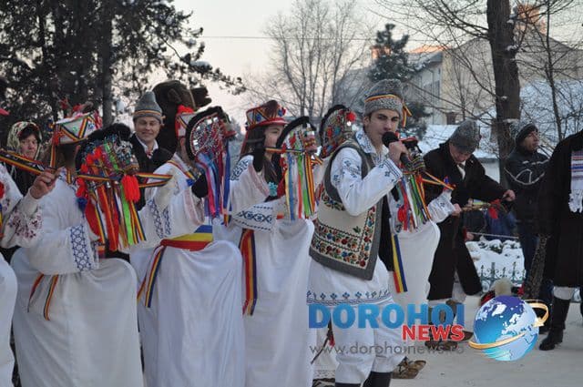 Banda Cordareanca_Formatii de datini si obiceiuri 31 decembrie 2014_12