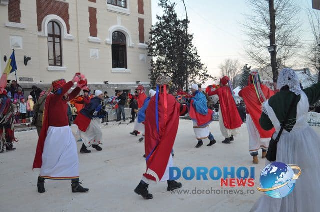 Banda Ghilia_Formatii de datini si obiceiuri 31 decembrie 2014_01