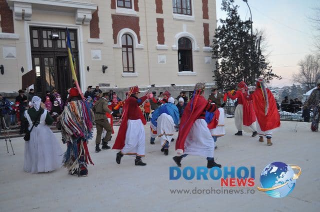 Banda Ghilia_Formatii de datini si obiceiuri 31 decembrie 2014_04