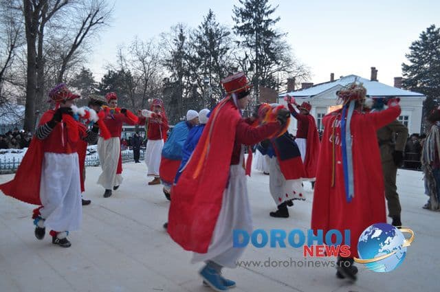 Banda Ghilia_Formatii de datini si obiceiuri 31 decembrie 2014_09