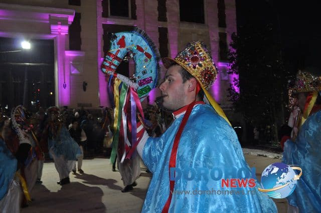Banda Iezer_Formatii de datini si obiceiuri 31 decembrie 2014_02