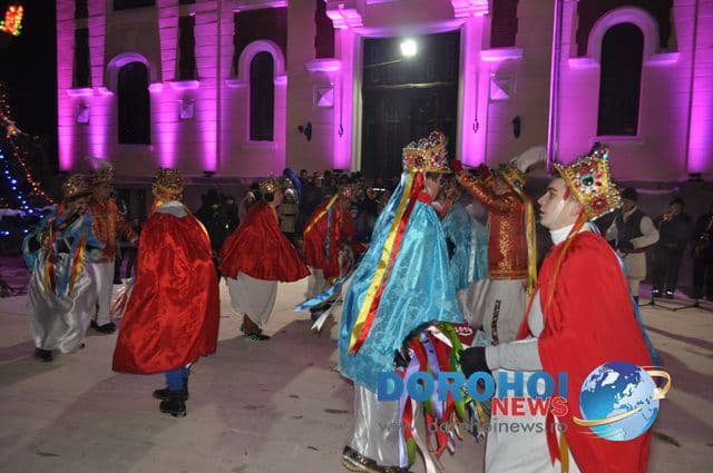 Banda Iezer_Formatii de datini si obiceiuri 31 decembrie 2014_04