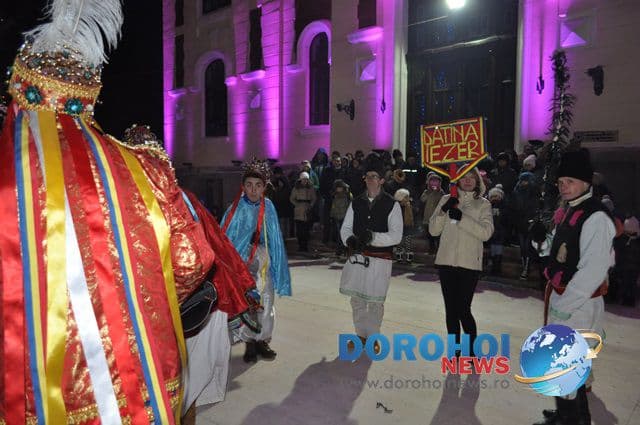 Banda Iezer_Formatii de datini si obiceiuri 31 decembrie 2014_05