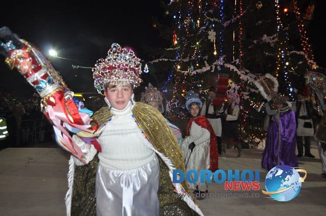 Banda Sumanarenilor_Formatii de datini si obiceiuri 31 decembrie 2014_06