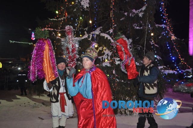 Banda Gara_Formatii de datini si obiceiuri 31 decembrie 2014_03
