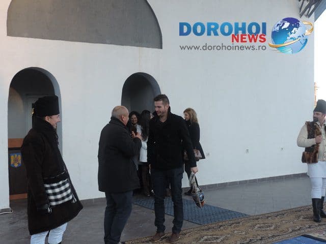 Festivalul de Datini şi Obiceiuri - Pomârla 31 decembrie 2014_15