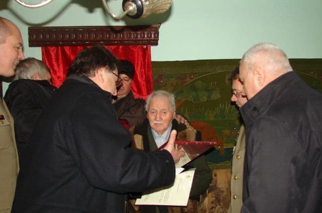 102 ani Vasile Chiponca din comuna Durnesti (2)
