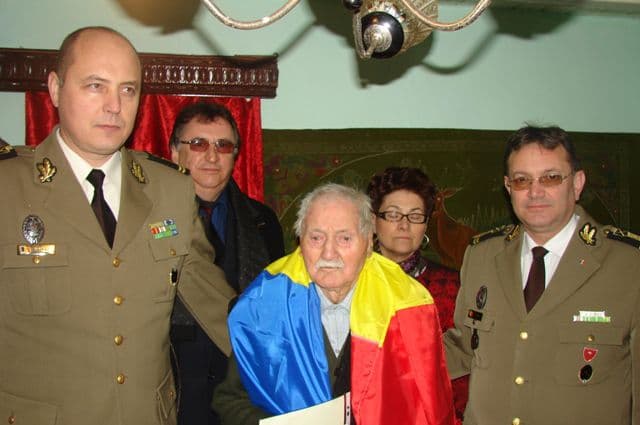 102 ani Vasile Chiponca din comuna Durnesti (3)
