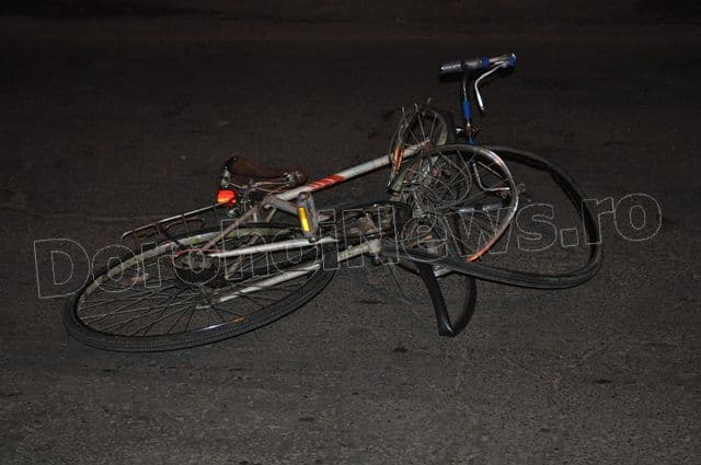Accident biciclist pe Sf.Ioan Romanul din Dorohoi_03
